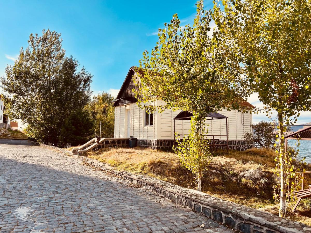 Noy Land Resort Sevan Exteriér fotografie