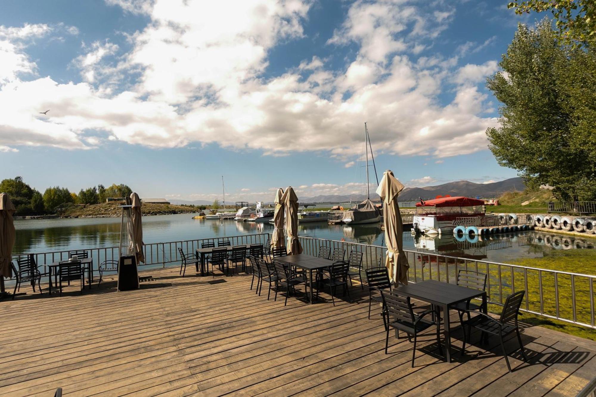 Noy Land Resort Sevan Exteriér fotografie