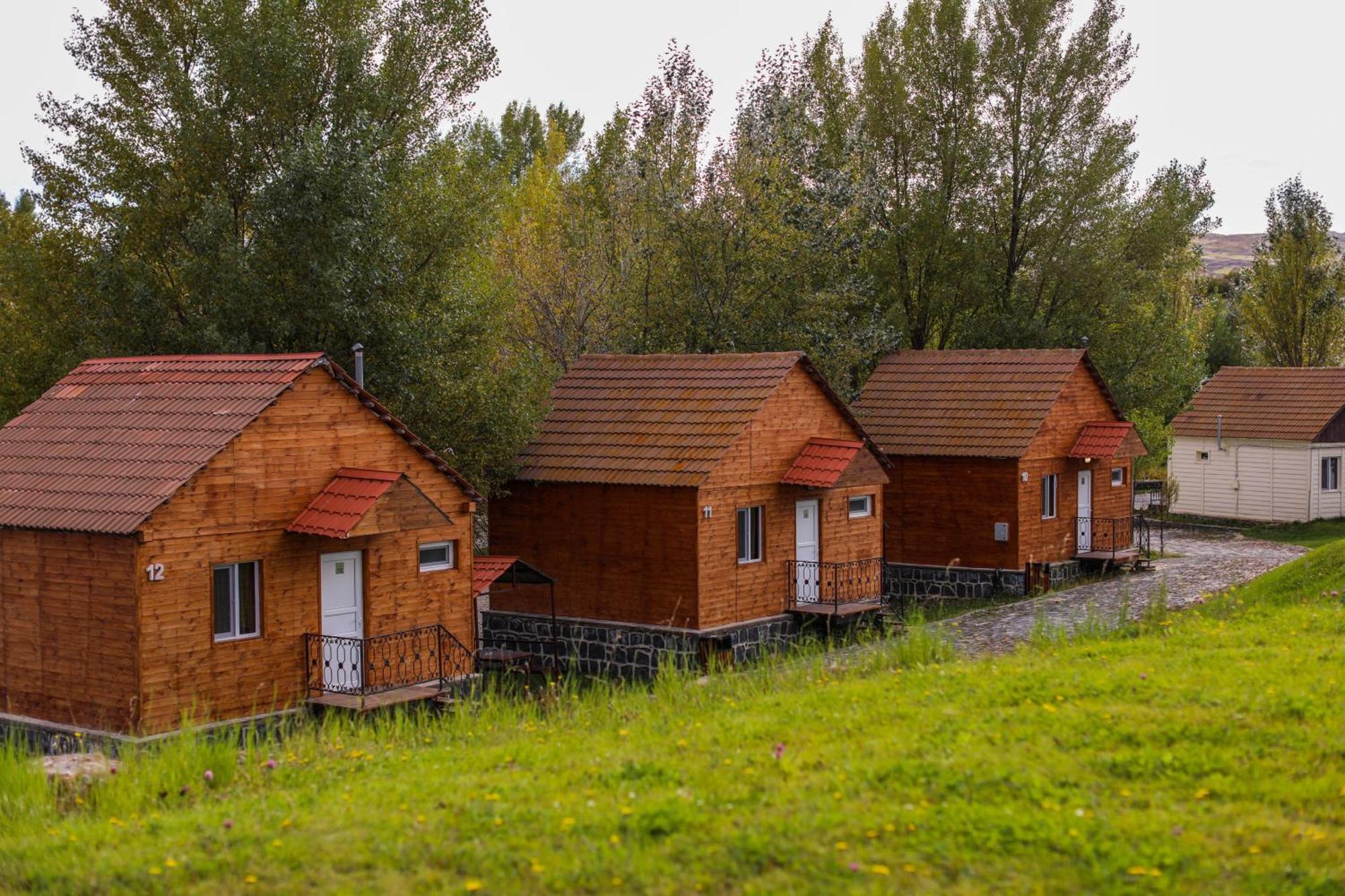 Noy Land Resort Sevan Exteriér fotografie