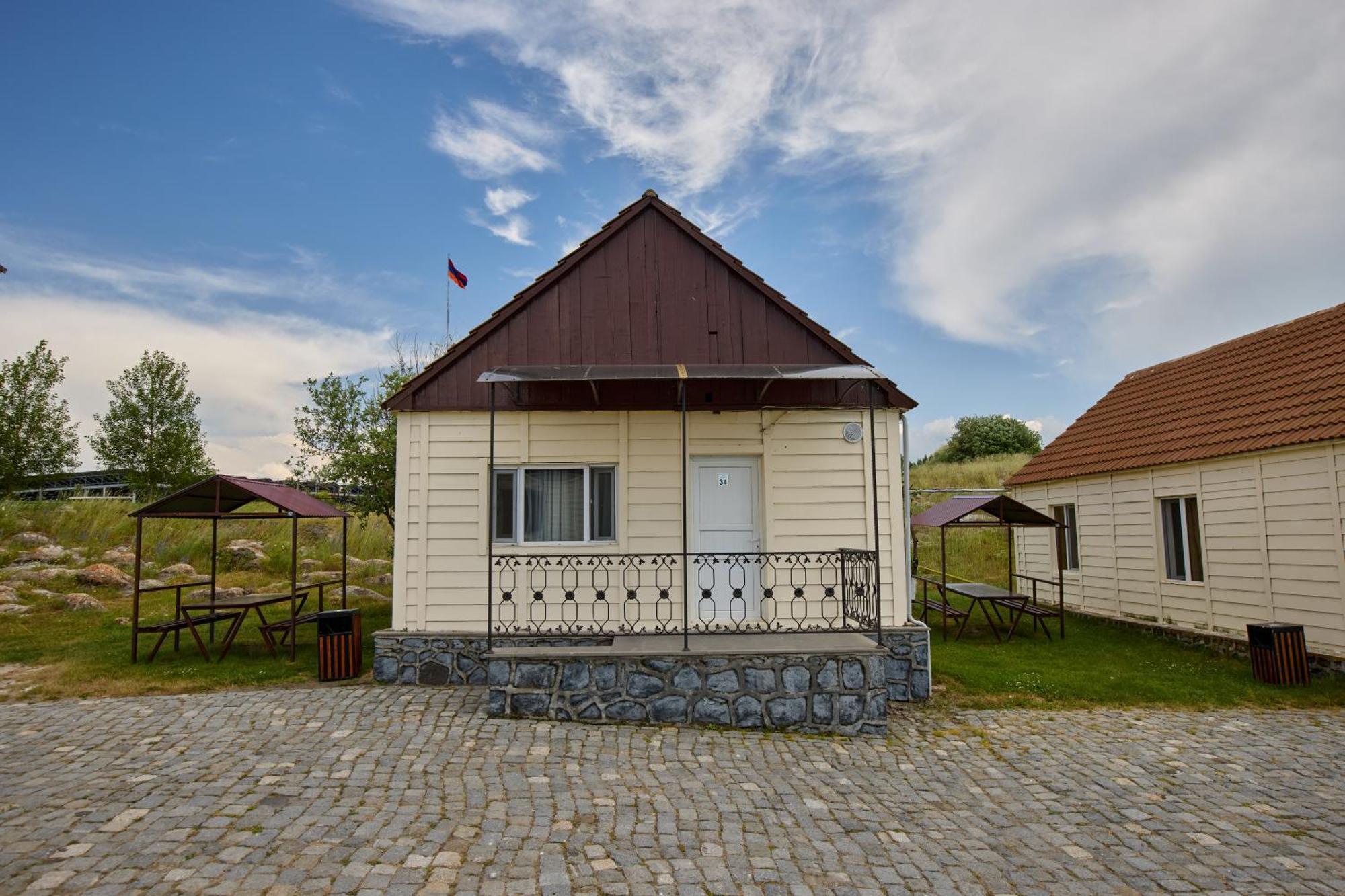 Noy Land Resort Sevan Pokoj fotografie