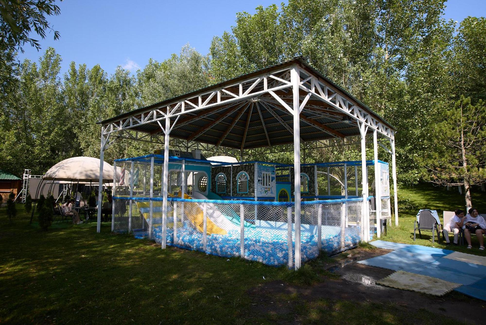 Noy Land Resort Sevan Exteriér fotografie