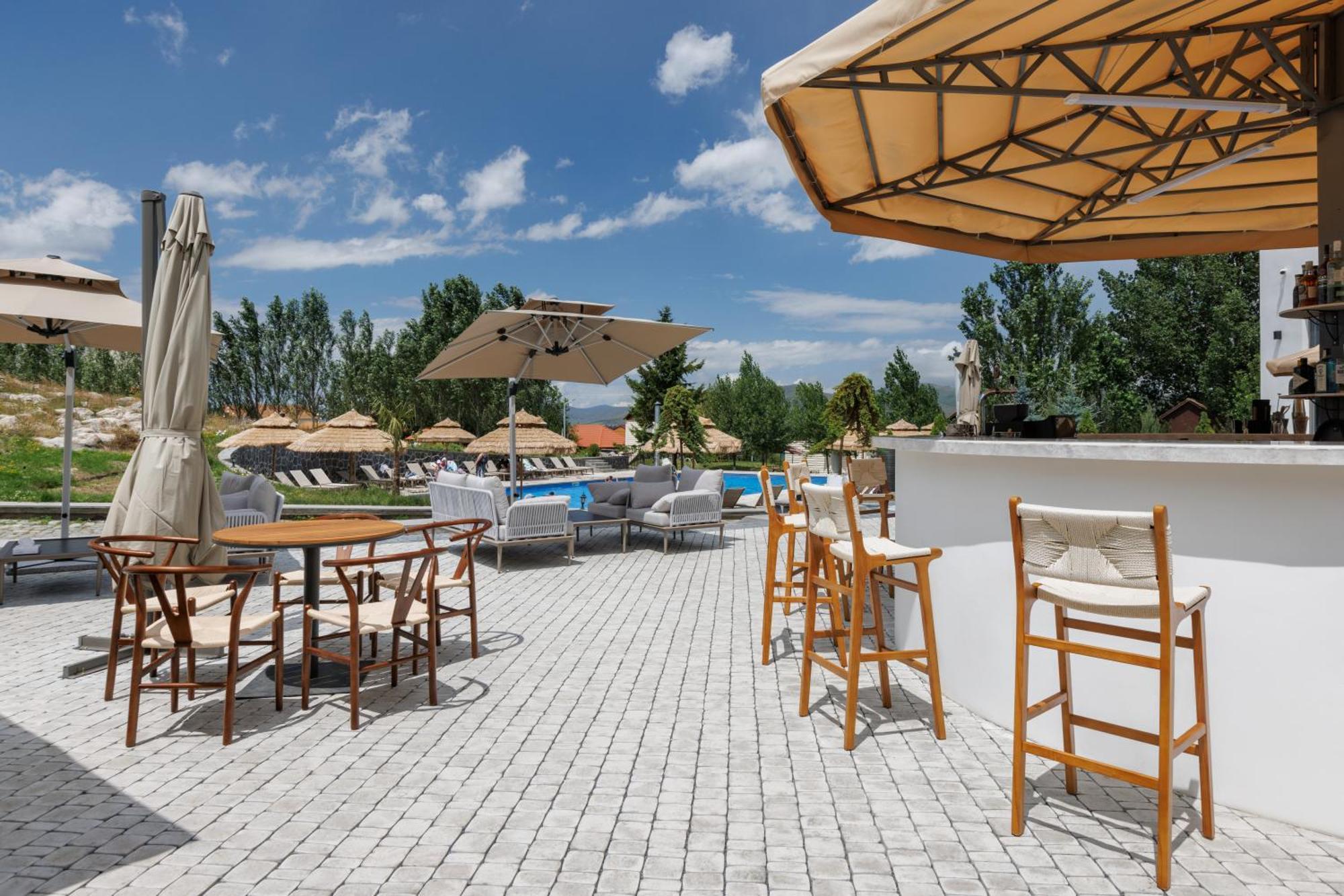 Noy Land Resort Sevan Exteriér fotografie