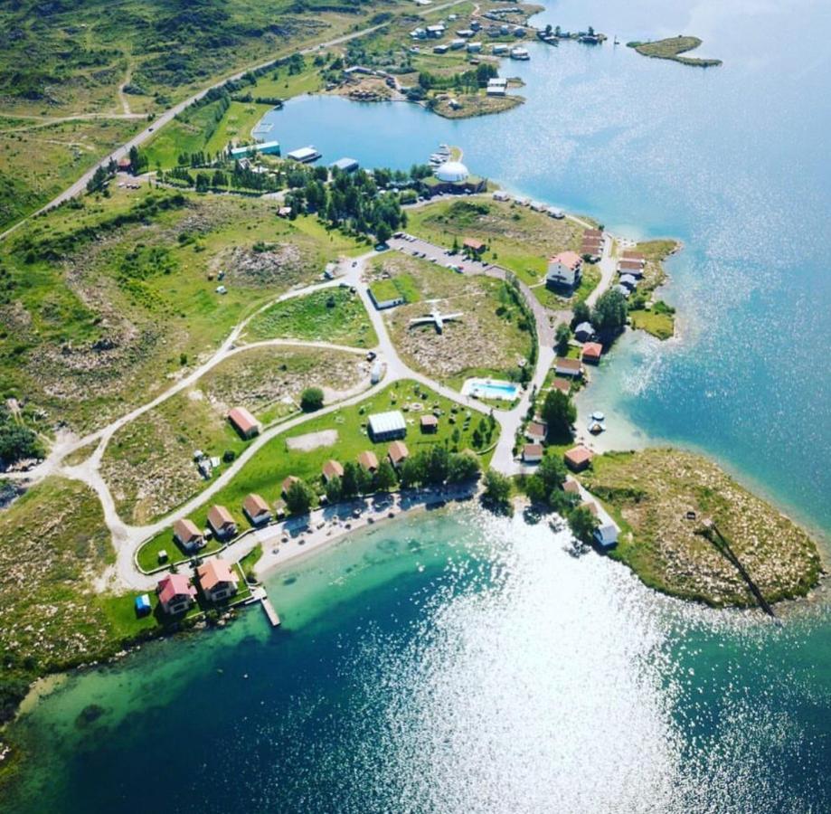 Noy Land Resort Sevan Exteriér fotografie